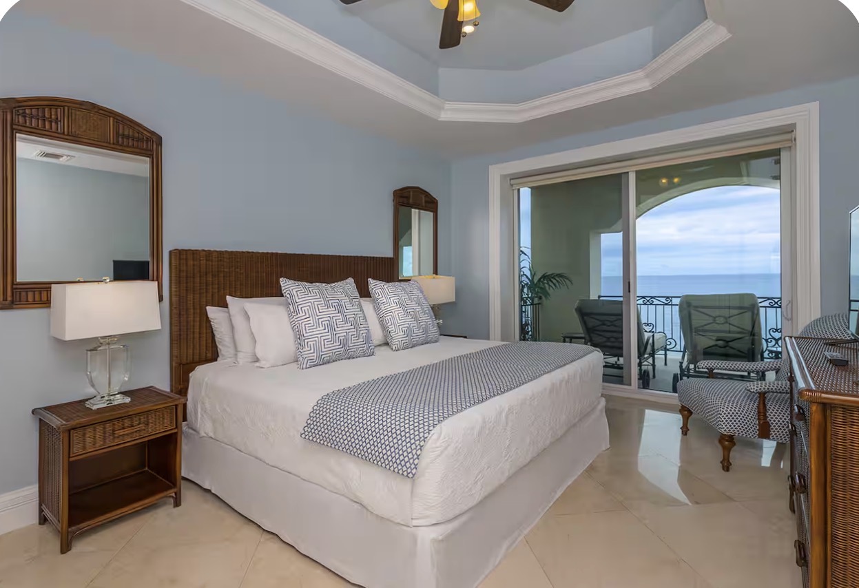 Condo 509 second bedroom with sliding doors to balcony