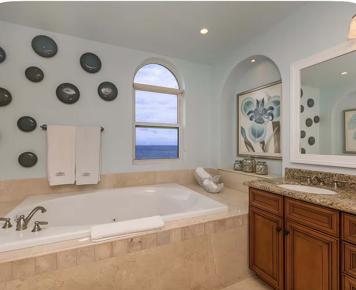 Condo 510 master bath with soaking tub and ocean view