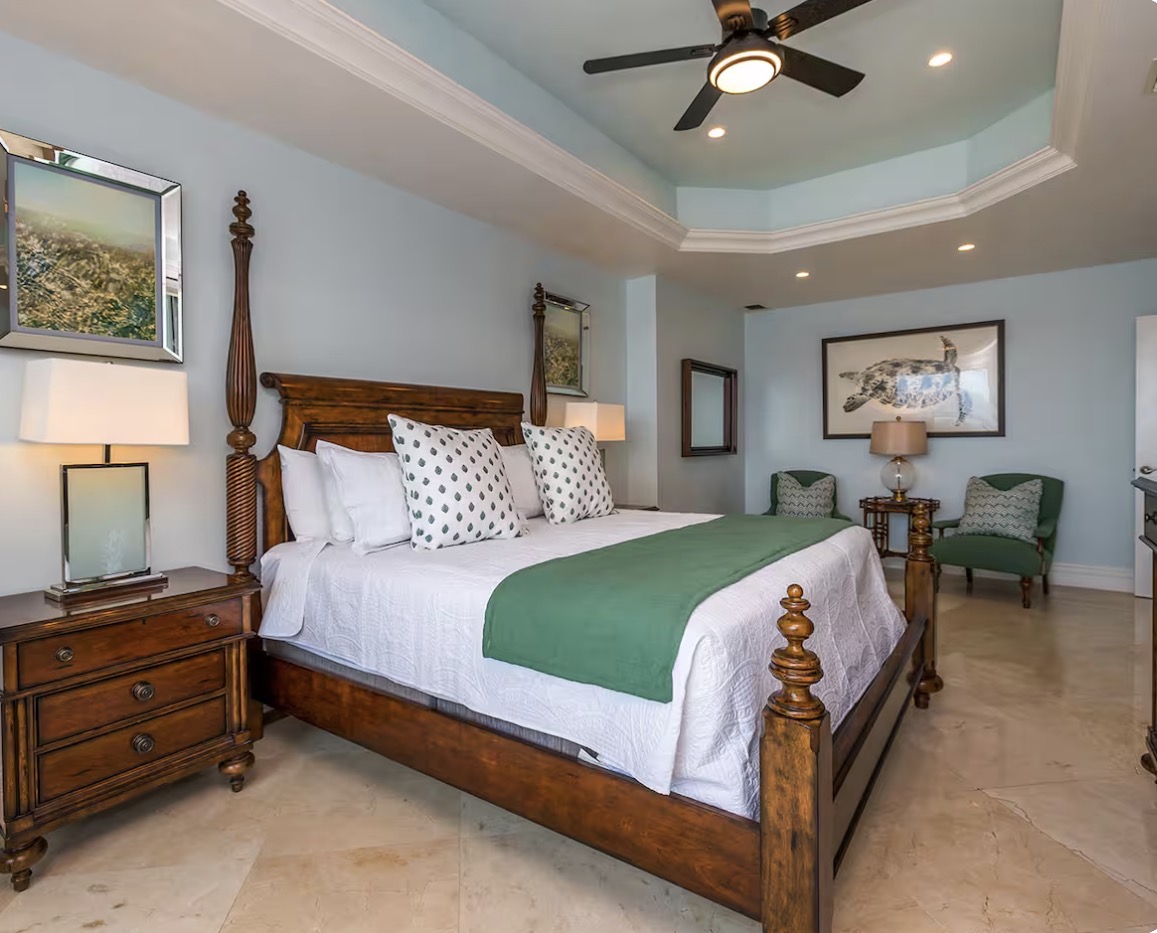 Condo 510 master bedroom with four-poster bed